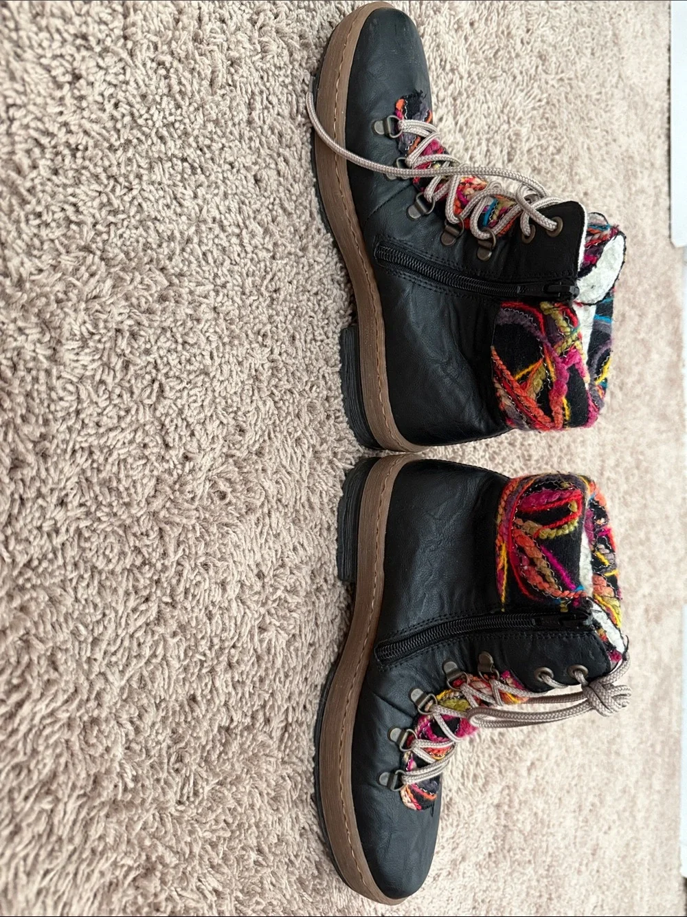 Rieker Black Ankle Boots with Multicolor Knit Collar and Laces